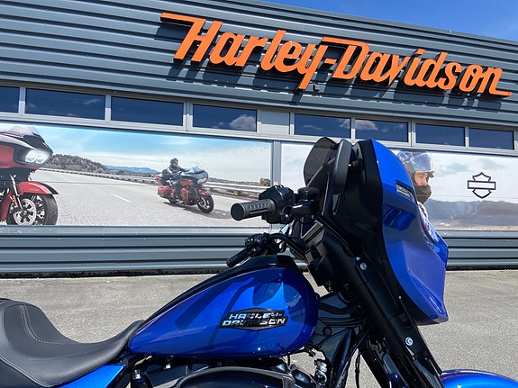 Harley-Davidson Street Glide 5 of 5