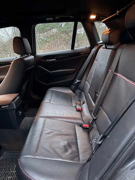 BMW X1 3 of 9