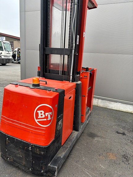 BT Plukktruck 6 of 13
