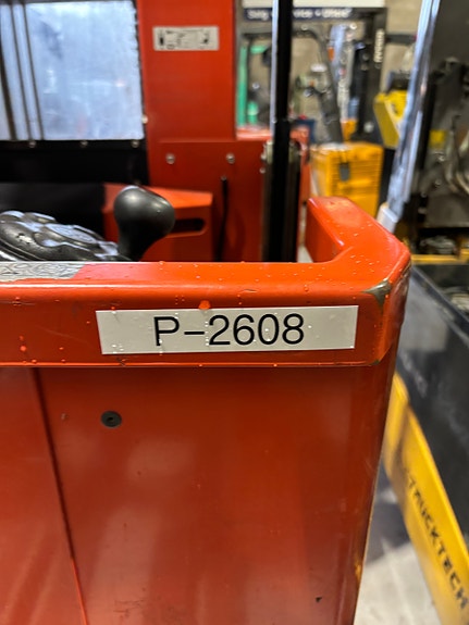 BT Plukktruck 12 of 13