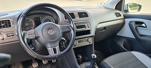 Volkswagen Polo Cross 7 of 7