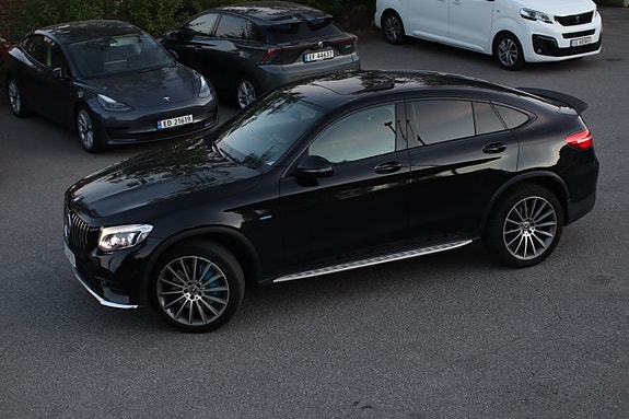 Mercedes-Benz GLC350 e 15 of 30