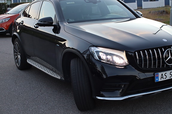Mercedes-Benz GLC350 e 6 of 30