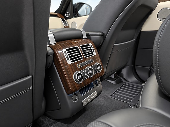 Land Rover Range Rover 14 of 21