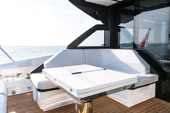 Sunseeker Predator 55 6 of 15