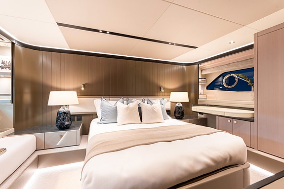 Sunseeker Manhattan 68 - Vises under Cannes Yachting Festival 2026 15 of 30