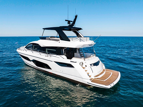 Sunseeker Manhattan 68 - Vises under Cannes Yachting Festival 2026 2 of 30
