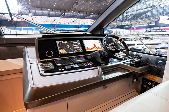 Sunseeker Manhattan 68 - Vises under Cannes Yachting Festival 2026 13 of 30