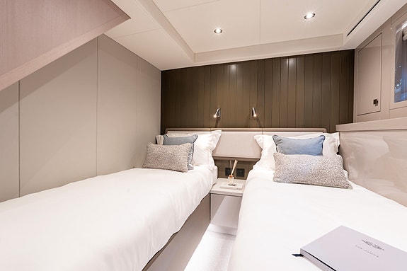 Sunseeker Manhattan 68 - Vises under Cannes Yachting Festival 2026 24 of 30