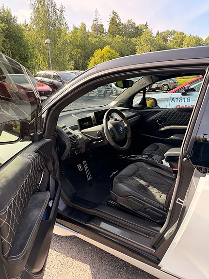 BMW i3 5 of 8