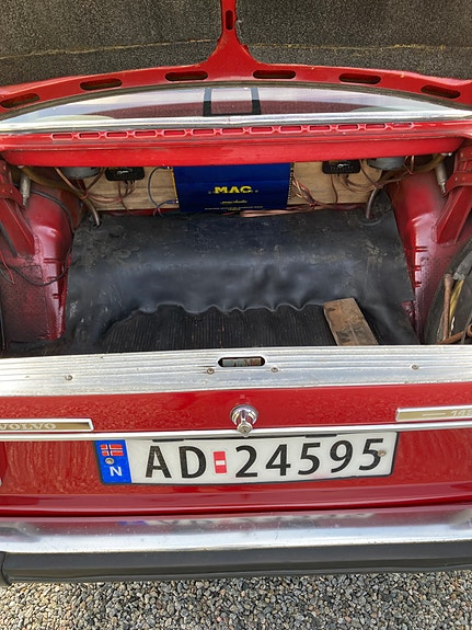 Volvo 142 21 of 25