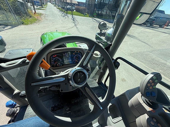 Deutz Fahr 6135C TTV 10 of 10