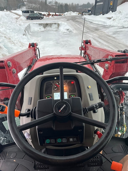 CASE IH Farmall 75 A 10 of 10