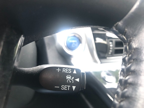 Toyota Mirai 21 of 24