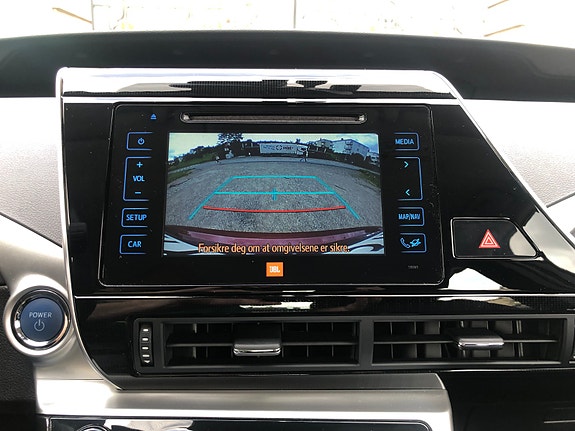 Toyota Mirai 19 of 23
