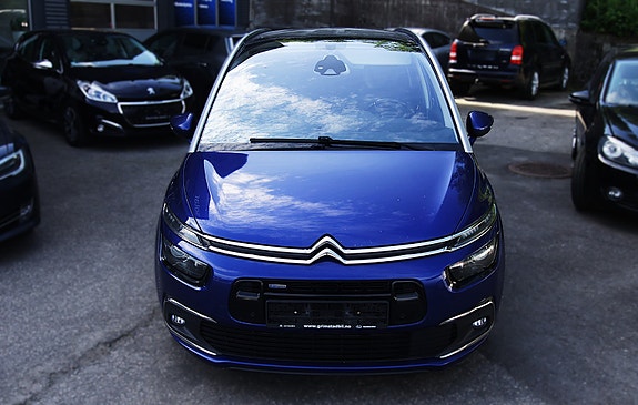 Citroen C4 Picasso 2 of 5