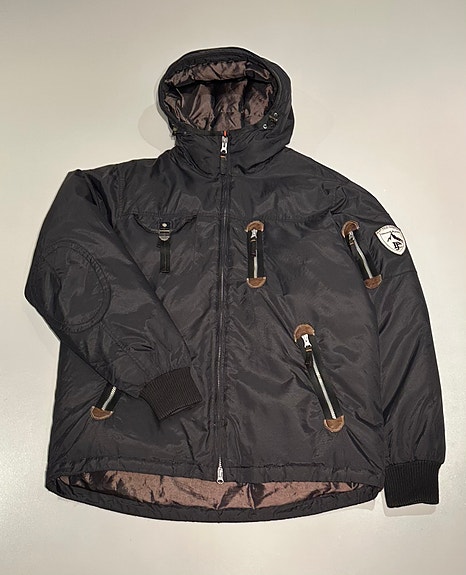 Product image 2 of 9