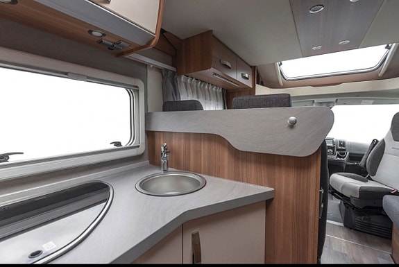 Weinsberg CaraSuite 700 ME Scandic 9 of 21