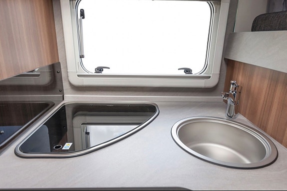Weinsberg CaraSuite 700 ME Scandic 8 of 21