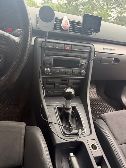 Audi A4 4 of 5