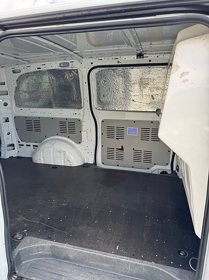 Mercedes-Benz Vito 113 24 of 30