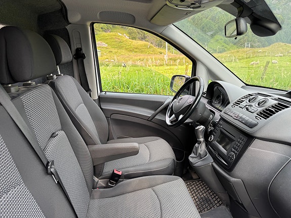Mercedes-Benz Vito 113 19 of 30