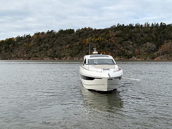 NY PRIS! Fairline Targa 45 GT | IPS | 2 lugarer | 2 bad | Meget pen 9 of 30