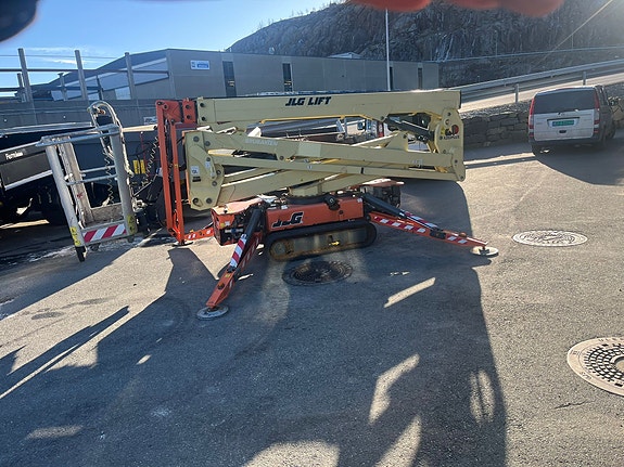 JLG X20J PLUS 14 of 25