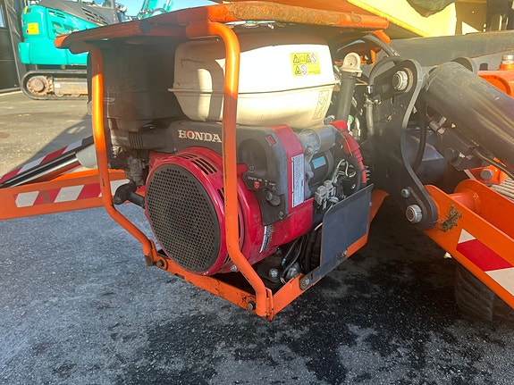 JLG X20J PLUS 20 of 25