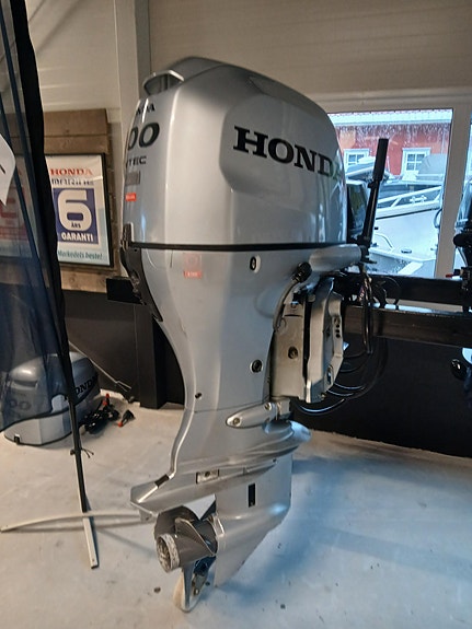 2022 Honda BF 100 LRTU // MVA - ref //  395 timer // Securmark // Kan sendes