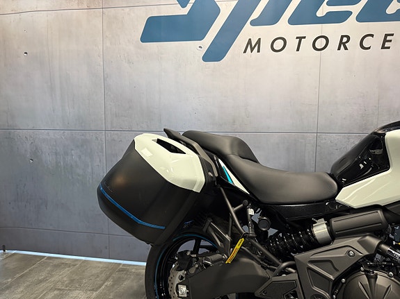 Kawasaki Versys 650 4 of 10
