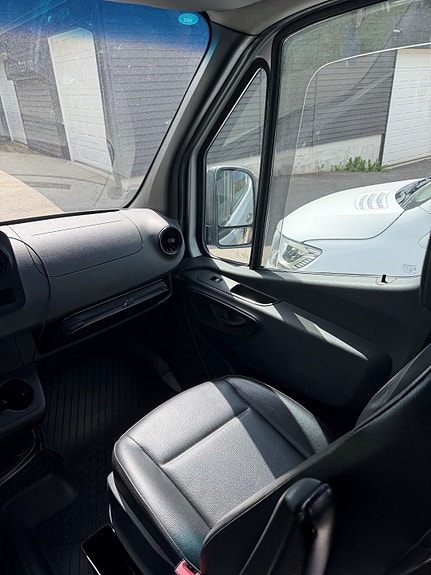 Mercedes-Benz Sprinter 516 CDI 15+1+1 11 of 11