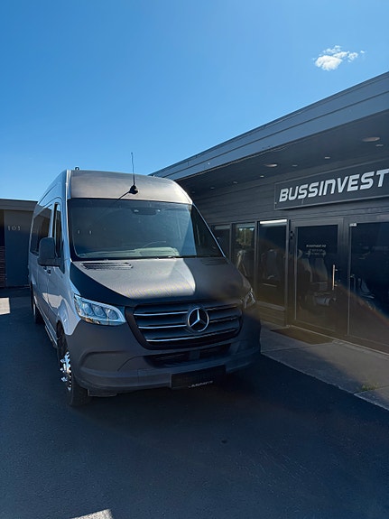 Mercedes-Benz Sprinter 516 CDI 15+1+1 2 of 5