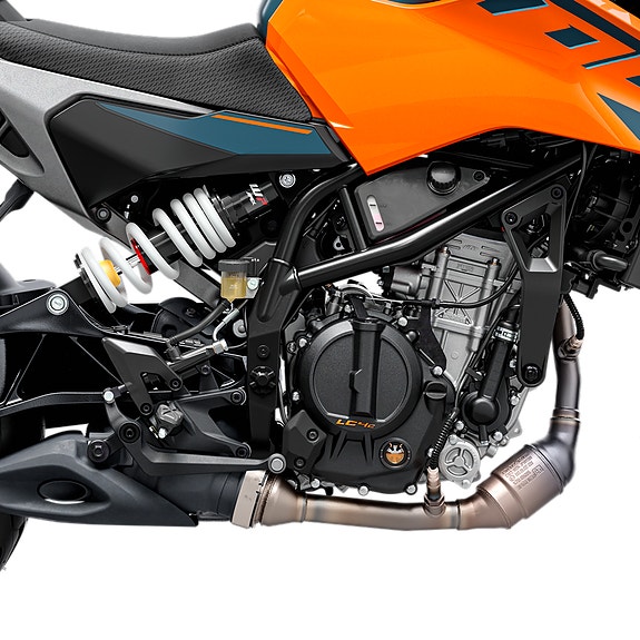 KTM 125 Duke 8 of 9