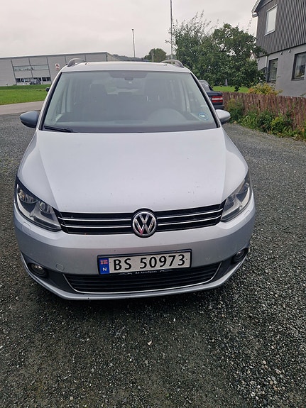Volkswagen Touran 17 of 22