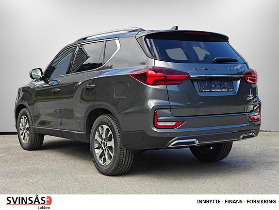 KGM Rexton 4 of 12