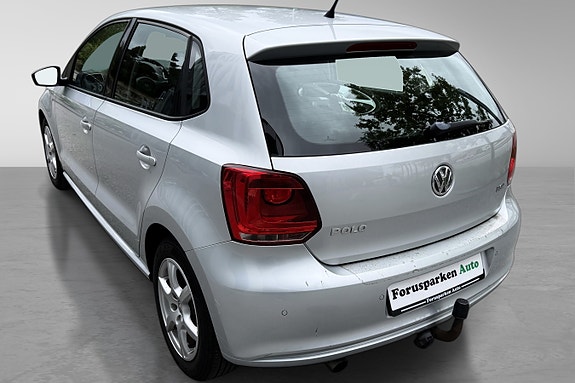 Volkswagen Polo 10 of 30