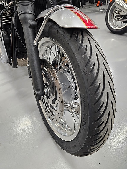 Triumph Bonneville T120 Elvis Presly Limited Edition 3 of 15