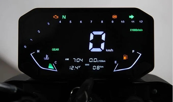 VOGE 125R 2 of 5