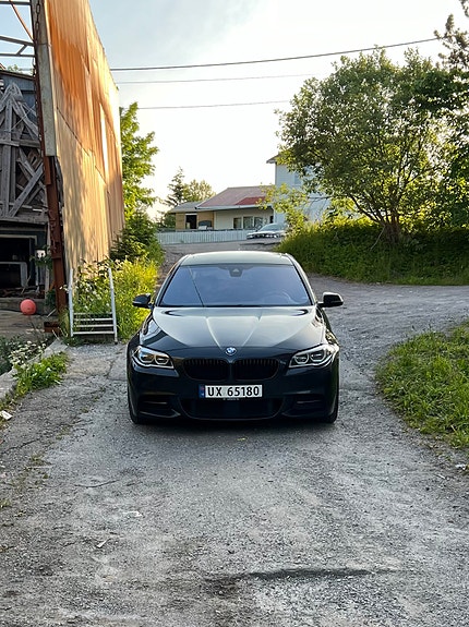 BMW M550d 3 of 17
