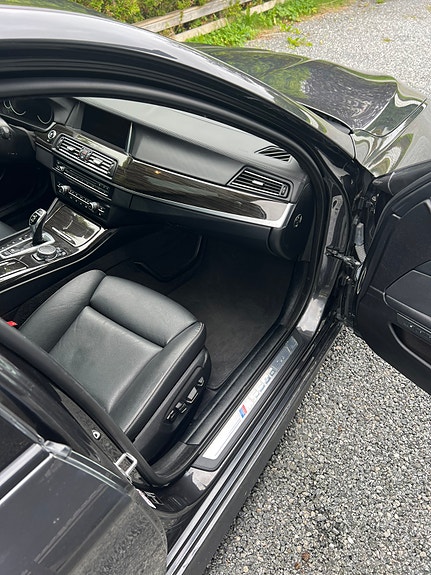 BMW M550d 7 of 17