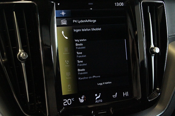 Volvo XC60 25 of 30
