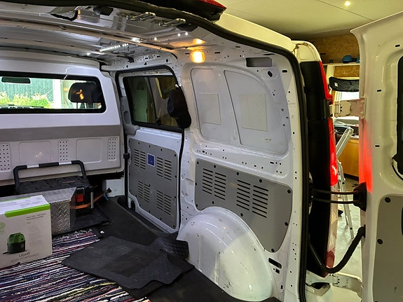 Mercedes-Benz Vito 122 8 of 20