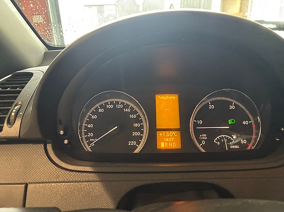 Mercedes-Benz Vito 122 17 of 20