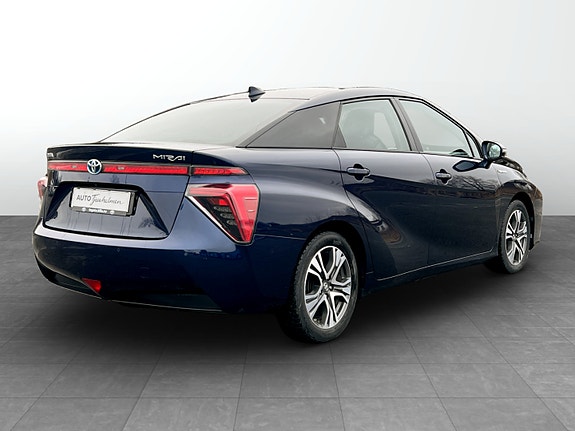 Toyota Mirai 5 of 5