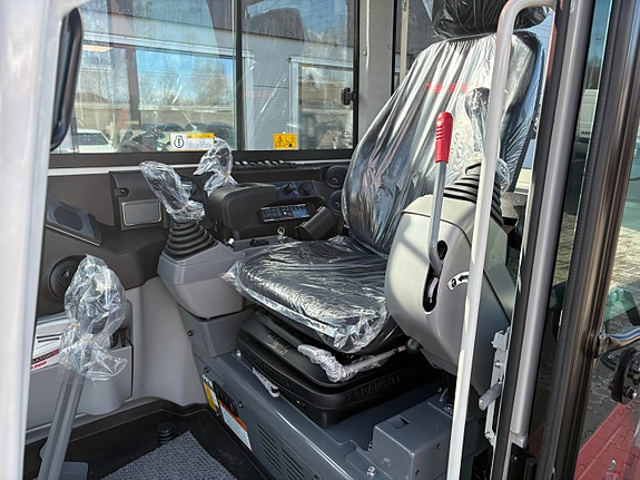 Takeuchi TB260, 4år/4000t garanti 10 of 10