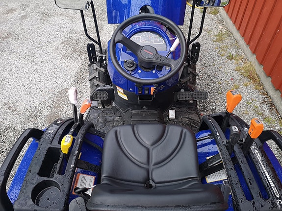 Farmtrac 26 MT 9+3 GIR 3 of 5