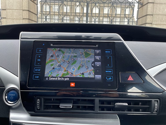 Toyota Mirai 23 of 30