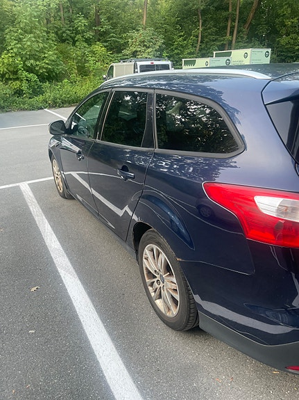 Ford Focus 4 of 9