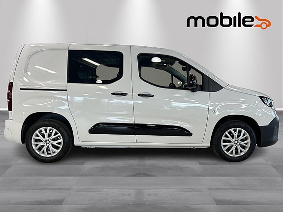 Fiat Doblo 2 of 5